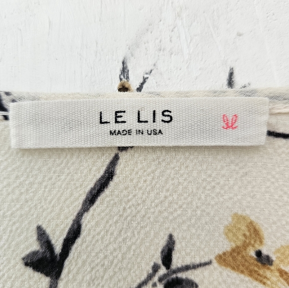 Flower Blouse - Picture 4 of 5